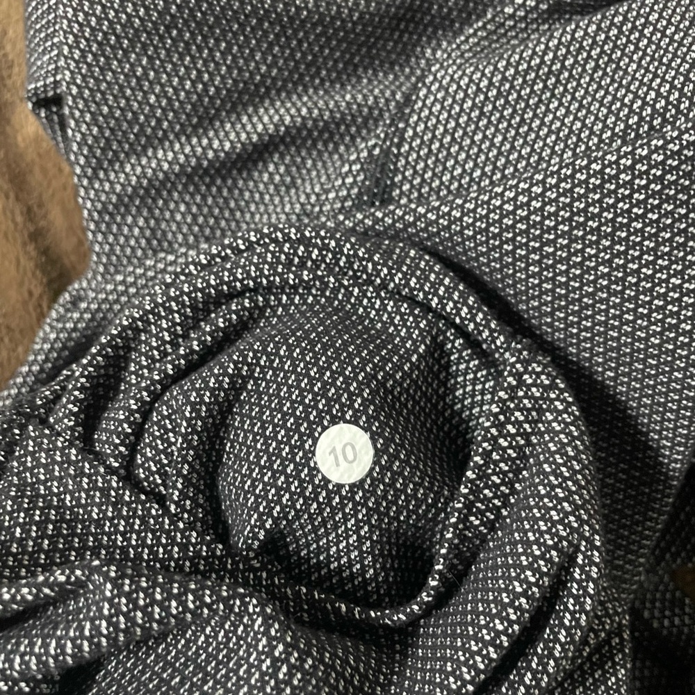 Lululemon Pants - Picture 6 of 6